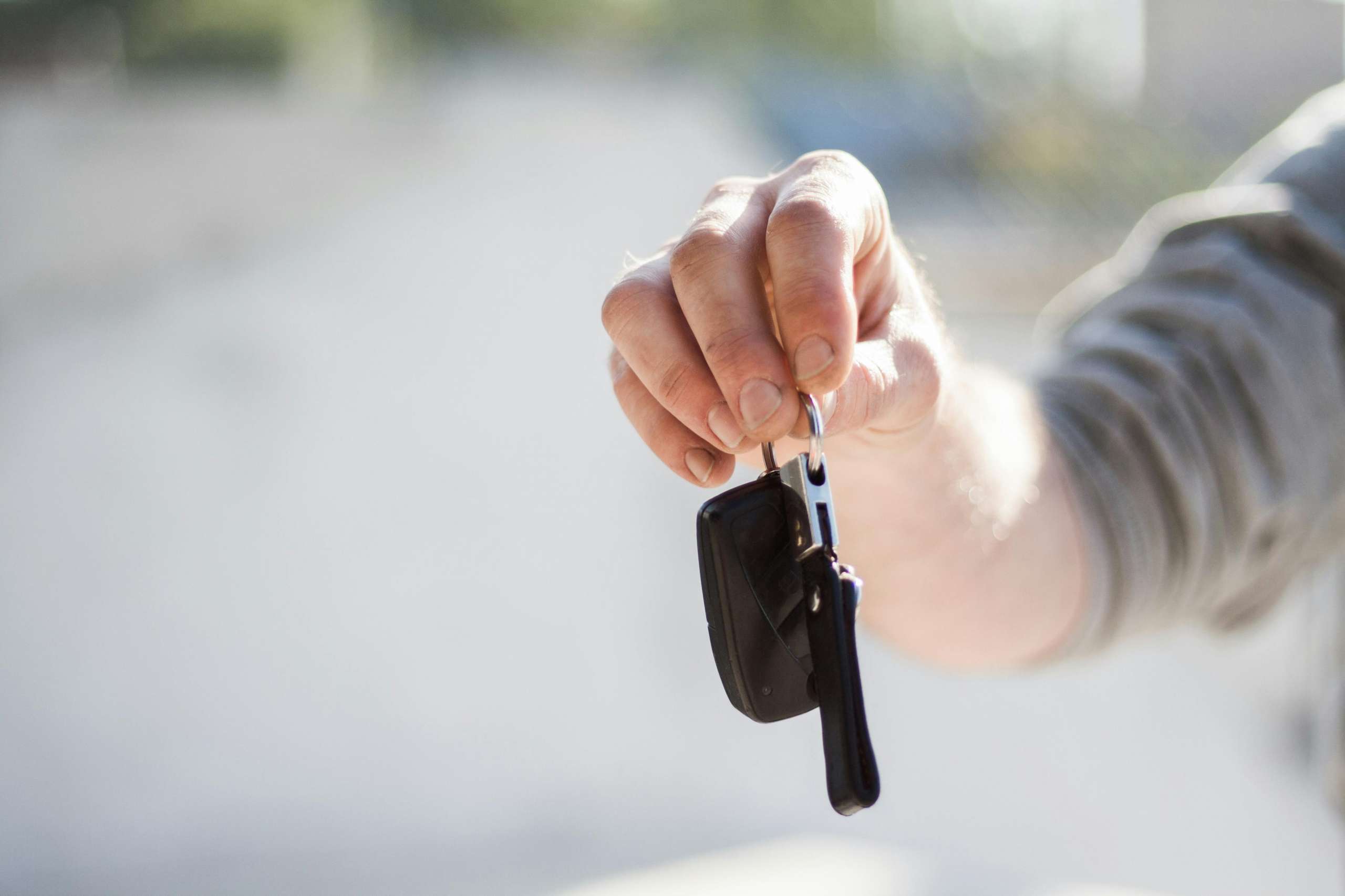 automobiliu supirkimas pardavimas UAB Deviro